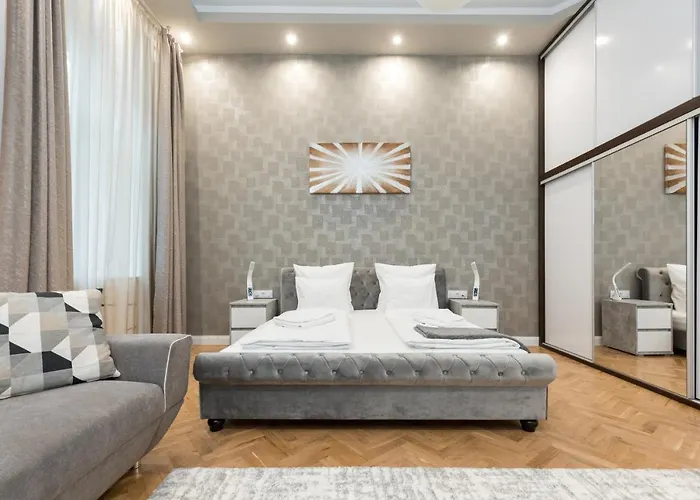 Apartment Center Grand Luxury W 2br/2bt