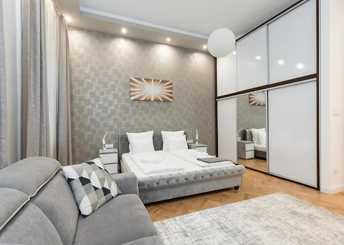Center Grand Luxury W 2br/2bt
